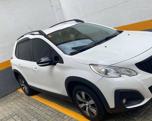 PEUGEOT 2008 1.6 16V FLEX ALLURE PACK 4P AUTOMÁTICO
